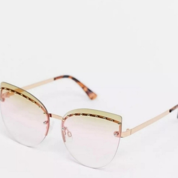 Jeepers Peepers Accessories - Jeepers Peepers Cat Eye Rhinestone Sunglasses NWT